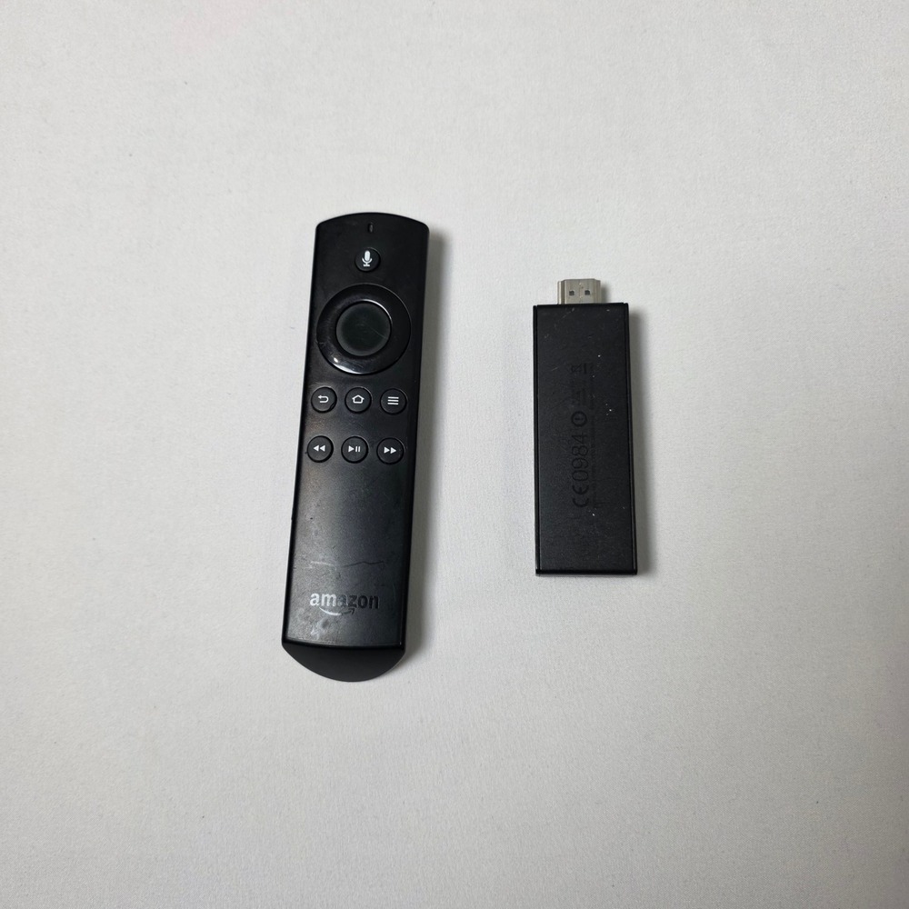 Amazon Fire TV Stick LY73PR Streaming Player Alexa Voice Remote Black 2nd Gen - Picture 1 of 7